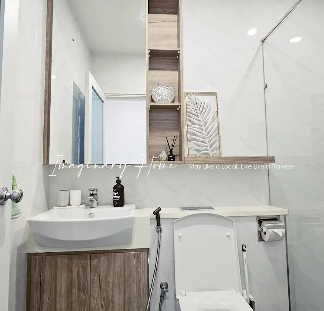 Paragon Suites Studio Apartment With Netflix, Ciq &Sg View Johor Bahru 0*,  Malaysia